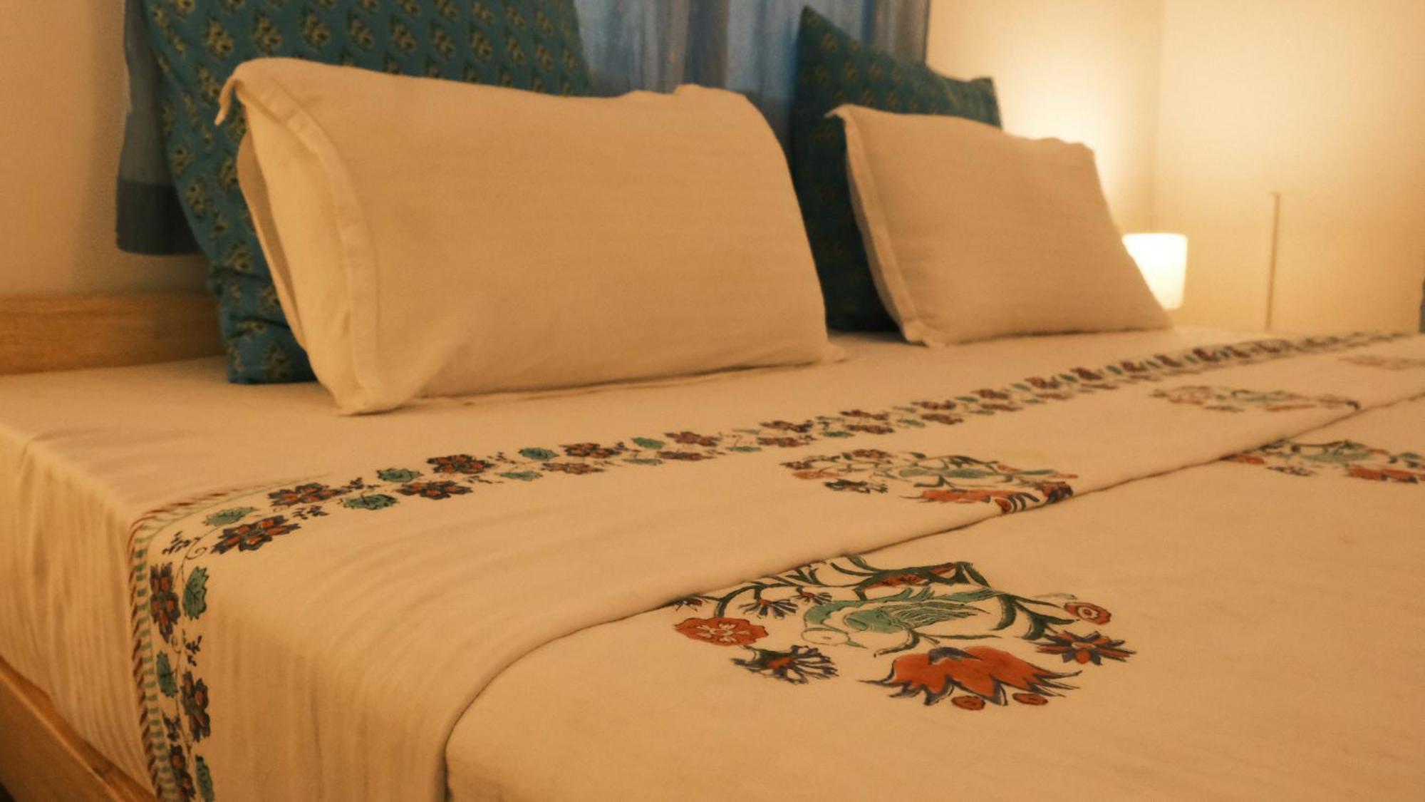 Coco Moon Hotel Morjim Eksteriør billede