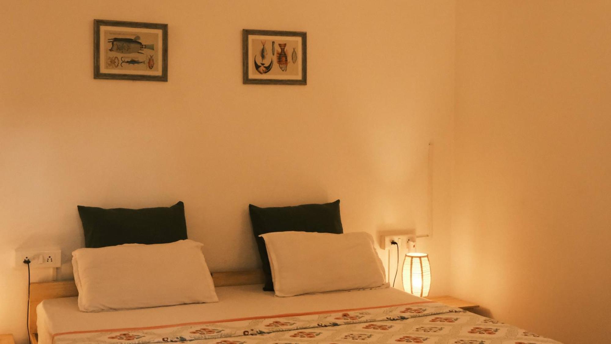 Coco Moon Hotel Morjim Eksteriør billede