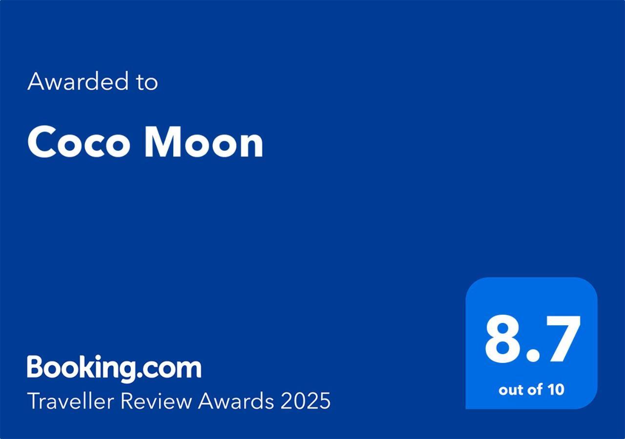 Coco Moon Hotel Morjim Eksteriør billede
